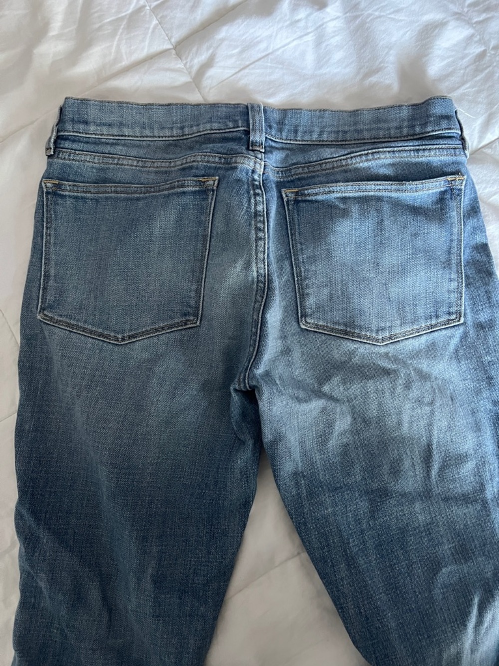 J.Crew- Classic Women's Mid-Blue Denim Jeans - Picture 4 of 4
